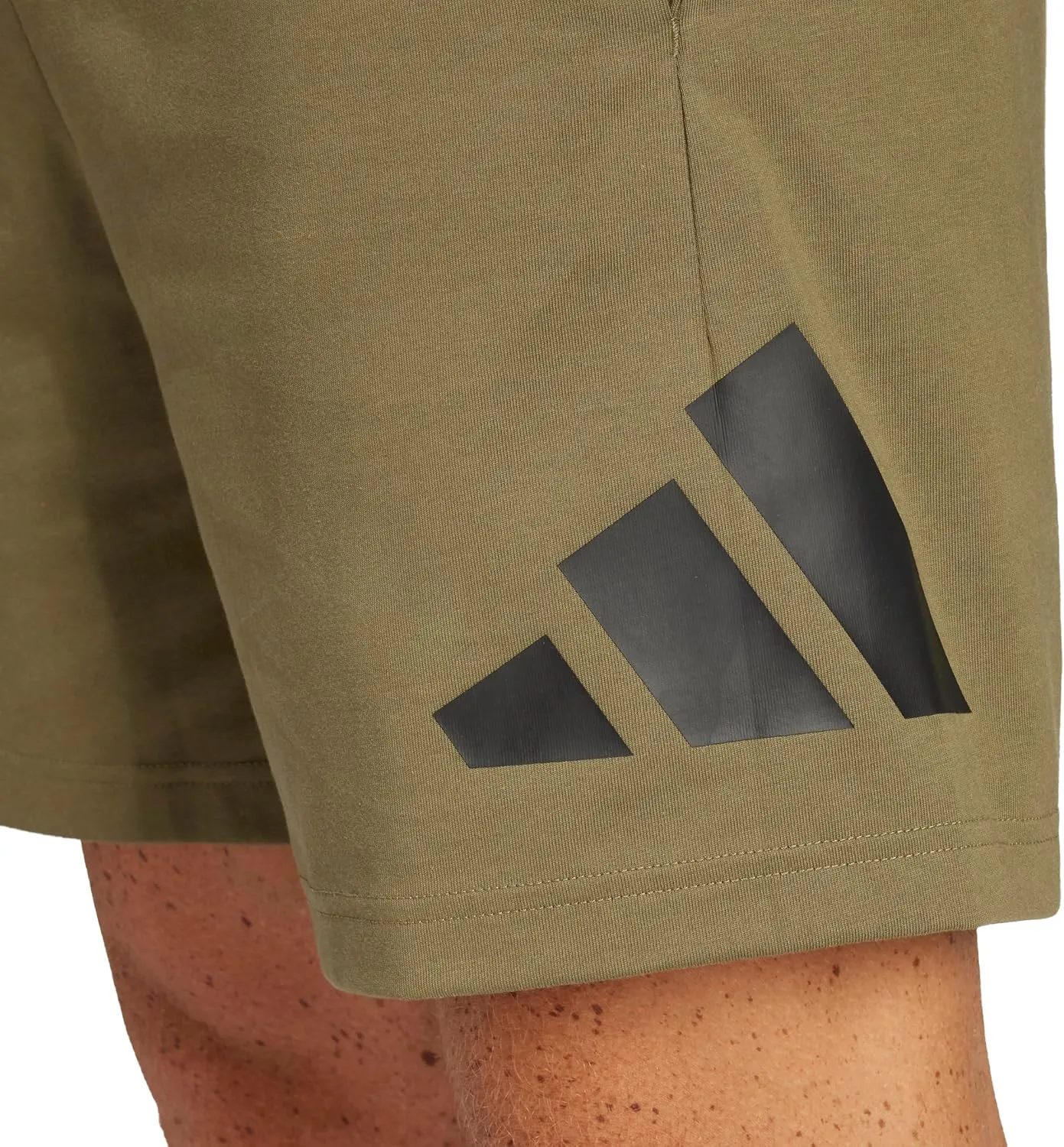 adidas Men's Essentials Big Logo Single Jersey 7-inch Shorts
