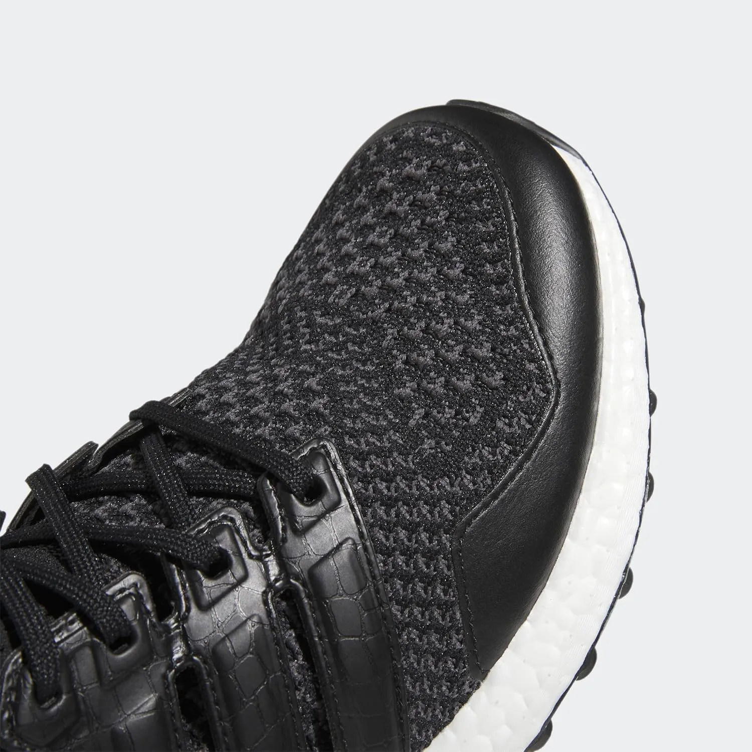 adidas Ultraboost Spikeless Mens Shoes